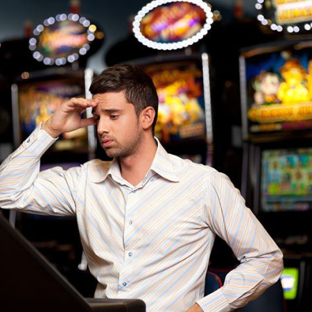 8 Signs of Gambling Addiction You Must Watch For